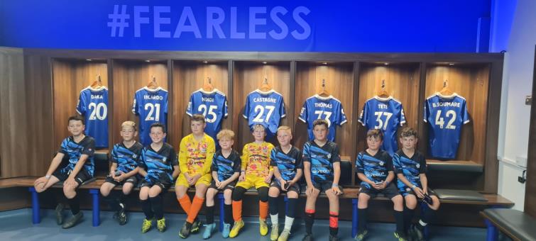Squad 2 - In the changing room